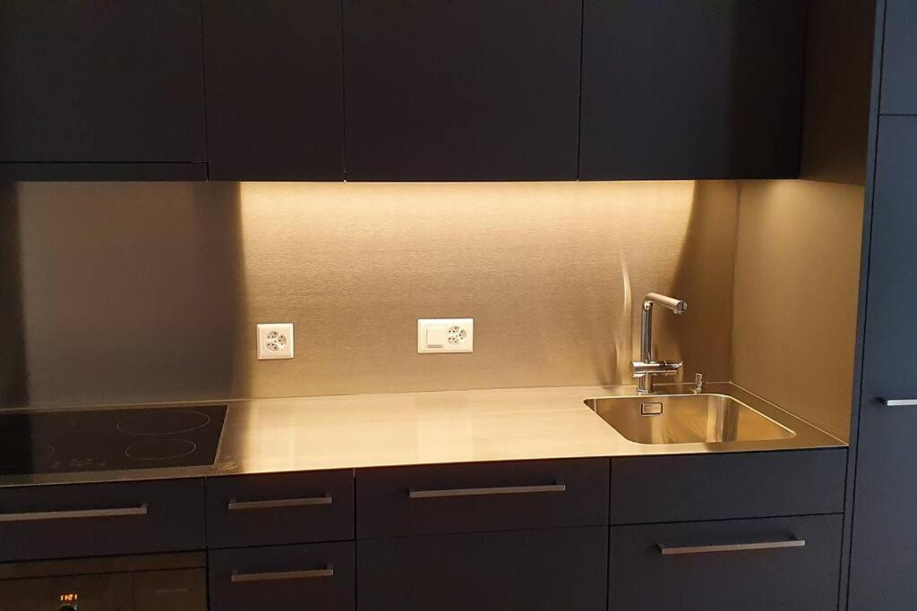 2.5 Room Apartment In Center Of Flims. Ski In/Out エクステリア 写真